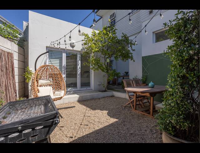 2 BEDROOM HOUSE FOR SALE IN CLAREMONT UPPER